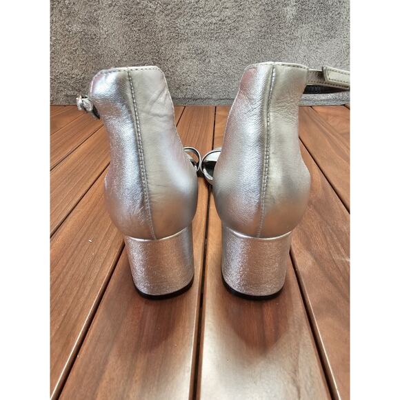 STEVE MADDEN Womens Irenee Luxe Open Toe Silver Formal‎ Ankle Strap Sandals 8 M - Picture 2 of 3